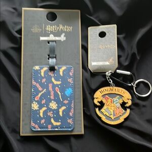 Warner Bros. Harry Potter Luggage Tag & Travel Dangle Keyring Set